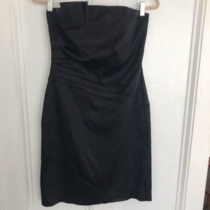 White House Black Market strapless satin dress sz6
